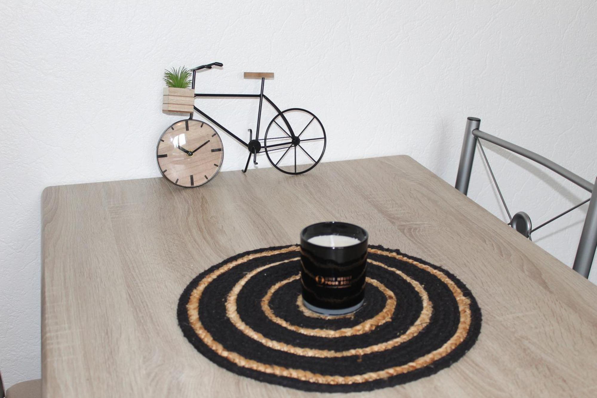 Logement Calme + Stationnement Troyes Dış mekan fotoğraf