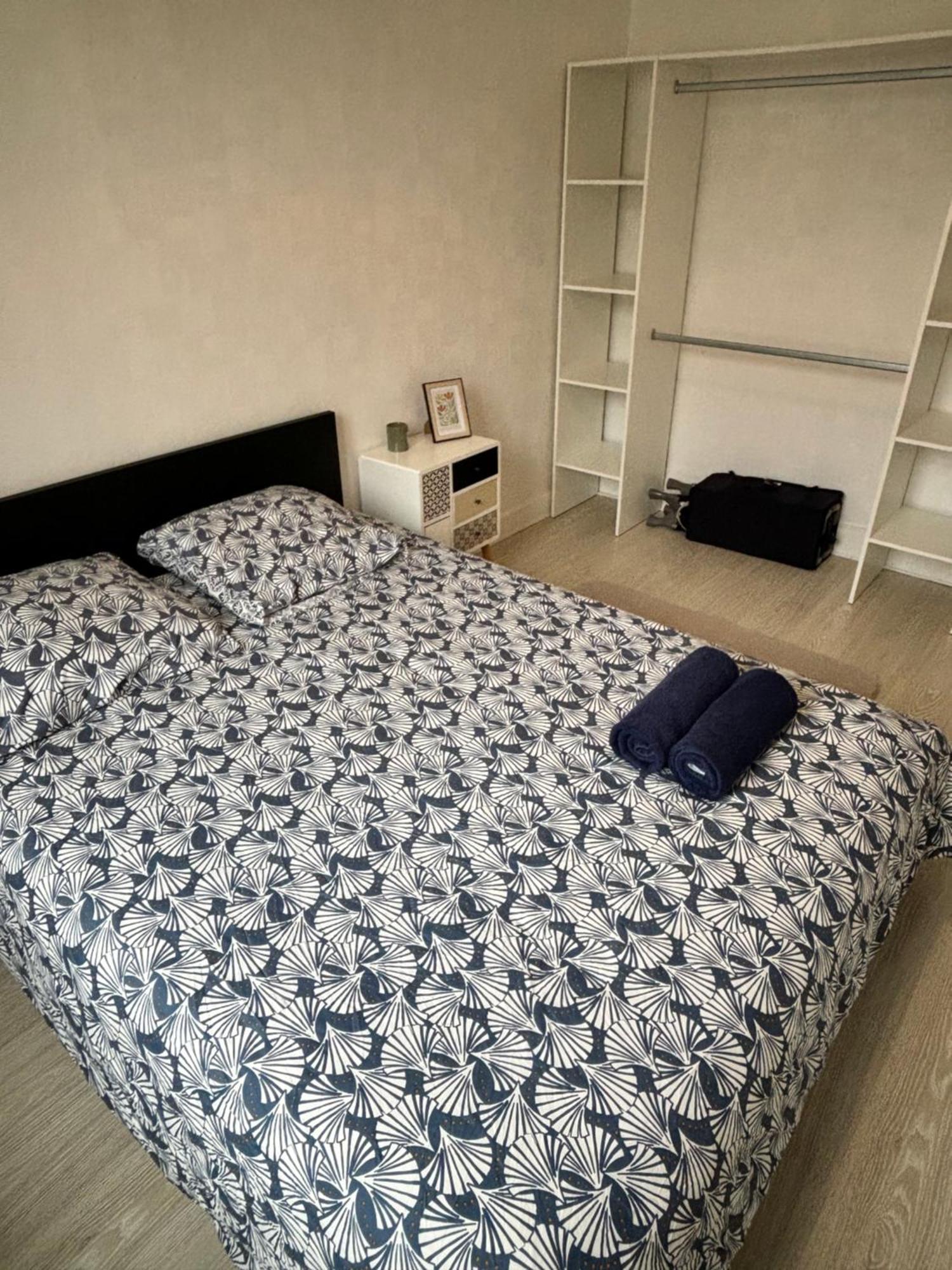 Logement Calme + Stationnement Troyes Dış mekan fotoğraf